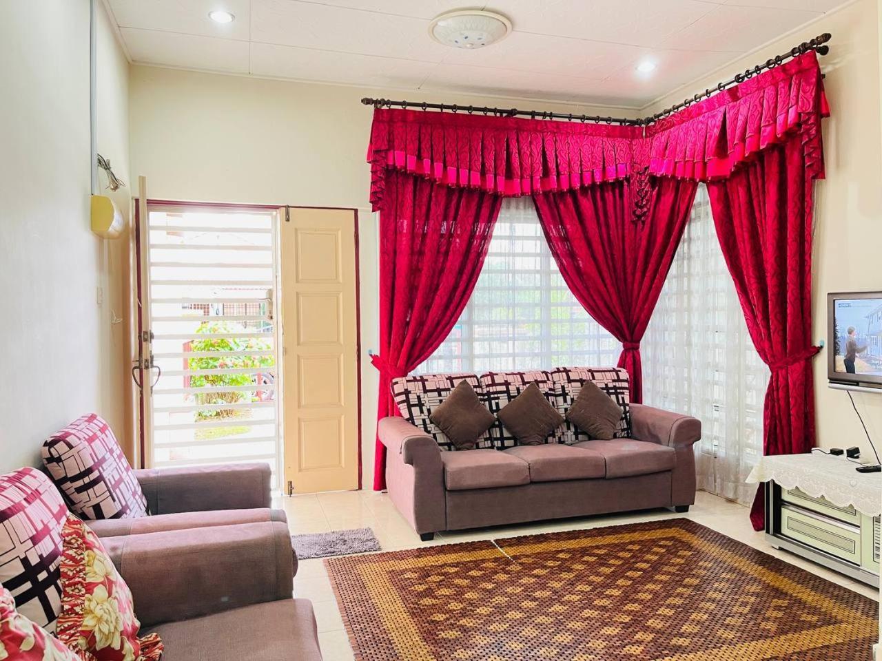 Sofea Homestay Ipoh Exterior foto
